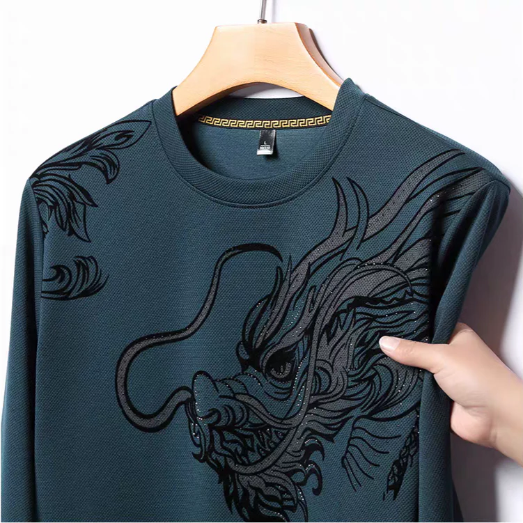 Dragon Graphic Long Sleeve Shirt – Vintage Asian Dragon Print Crewneck Top